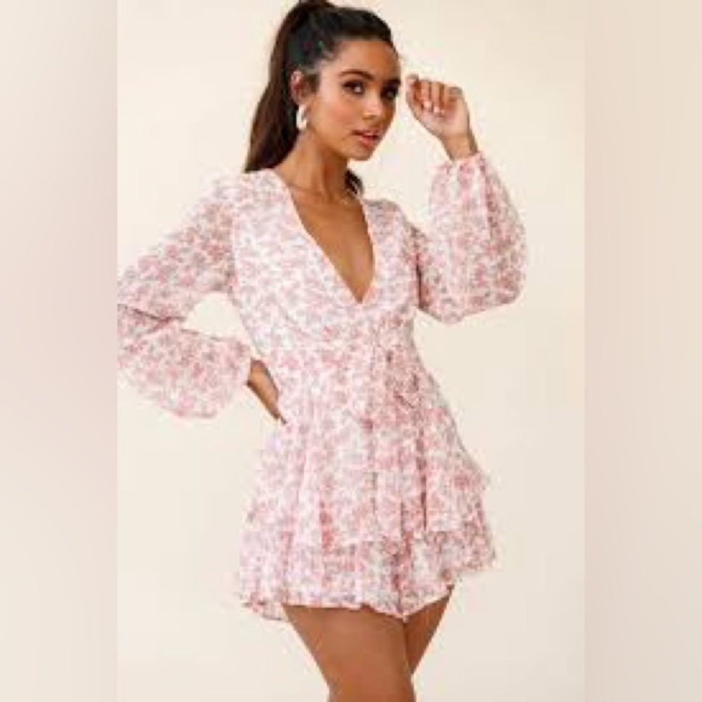 Ichuanyi Floral Print Long Sleeved Ruffle Romper White Orange Size Small